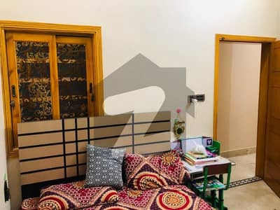 Well-Constructed House Available For Sale In Sheikh Zaid Colony