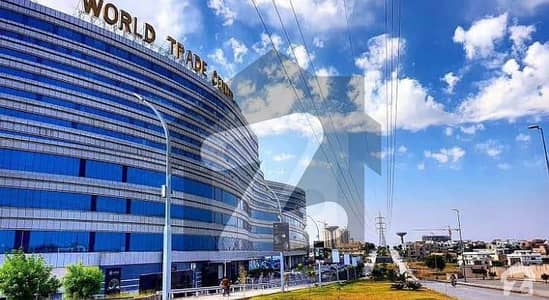 Cooperative office for sale in WORLD TRADE CENTER (GIGA MALL)