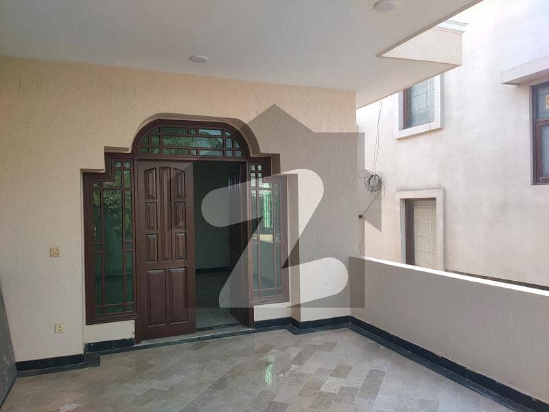 500 Sq Yards Well Maintained Bungalow Available For Rent In Dha Phase 5