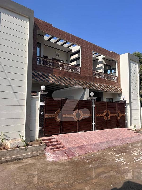 4 MARLA BRAND NEW HOUSE AVALIABLE FOR SALE IN GATED SOCIETY SATELITE TWON