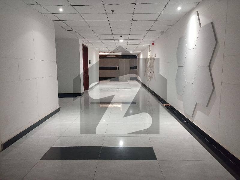 1756 SQFT APARTMENT GOLD CREST MALL FOR RENT IN DHA PHASE 4 DD