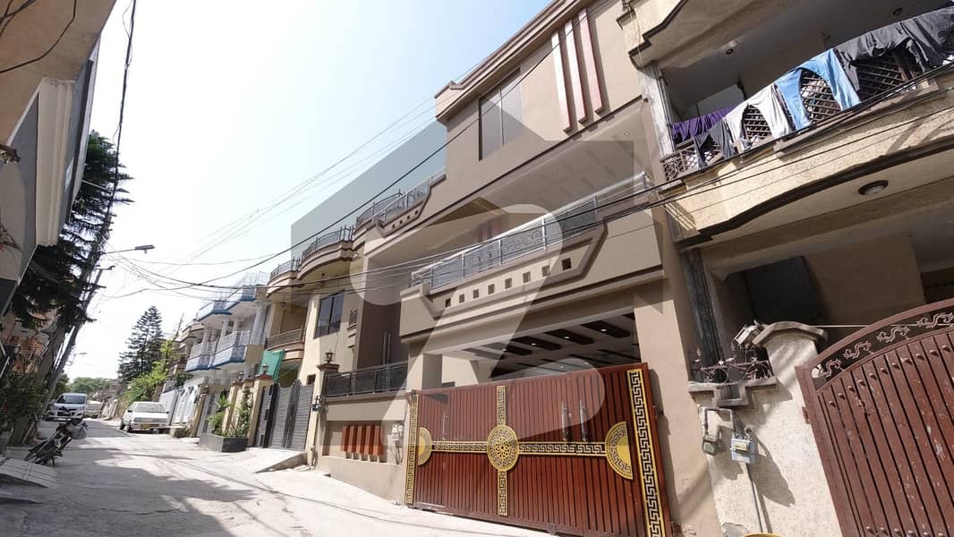 Buy A 10 Marla House For Sale In Line 4 Peshawar Road Near Range Road