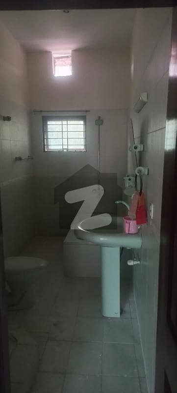 5 Marla Upper Portion Is For Rent In Wapda Town Phase 1 Block G4