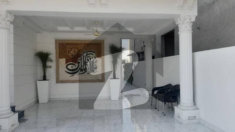 1 Kanal Seprate Entrance Lower Portion Available For Rent In Dha Phase 6 Block E Lahore