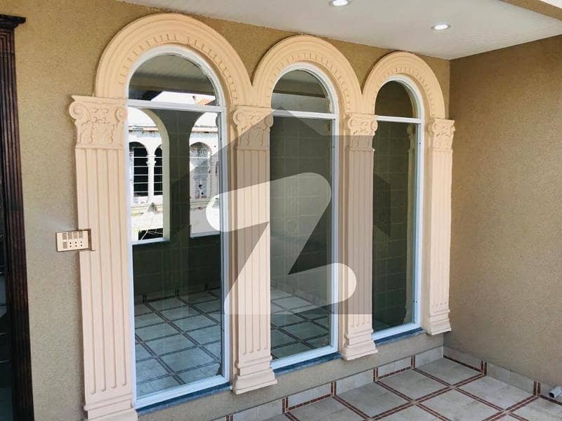 10 Marla House for Sale in Jublee Town Lahore