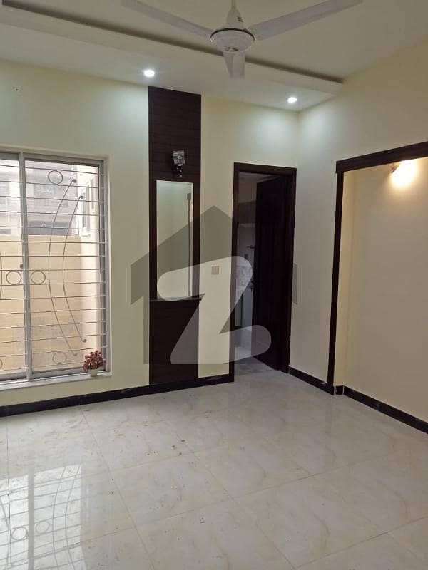 5 Marla Upper Portion For Rent In Lake City Lahore