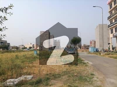 Hot Investment 4 Marla Commercial Plot For Sale In Dha Phase 9 Town