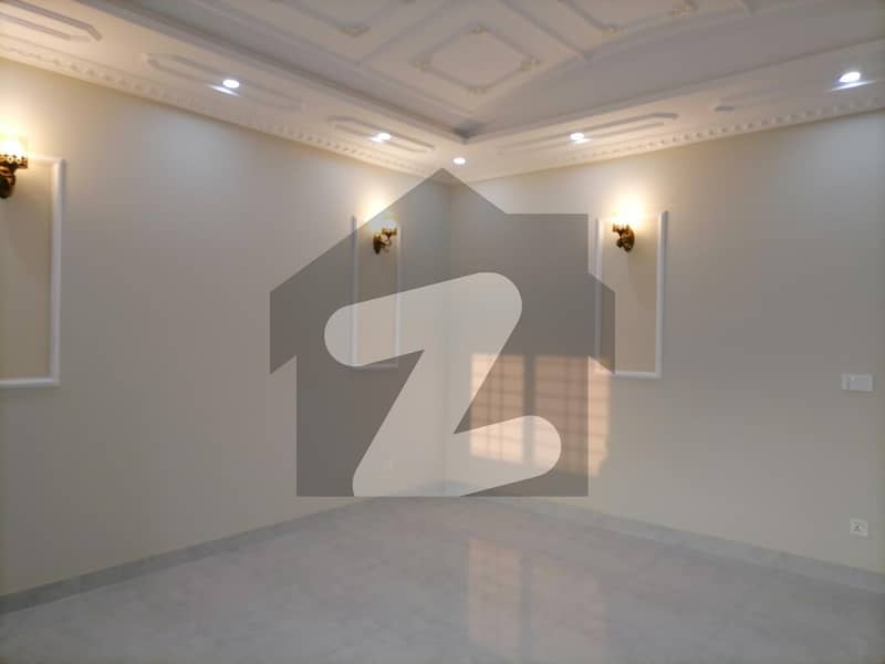 Highly-Desirable 10 Marla Lower Portion Available In Sahafi Colony Block E