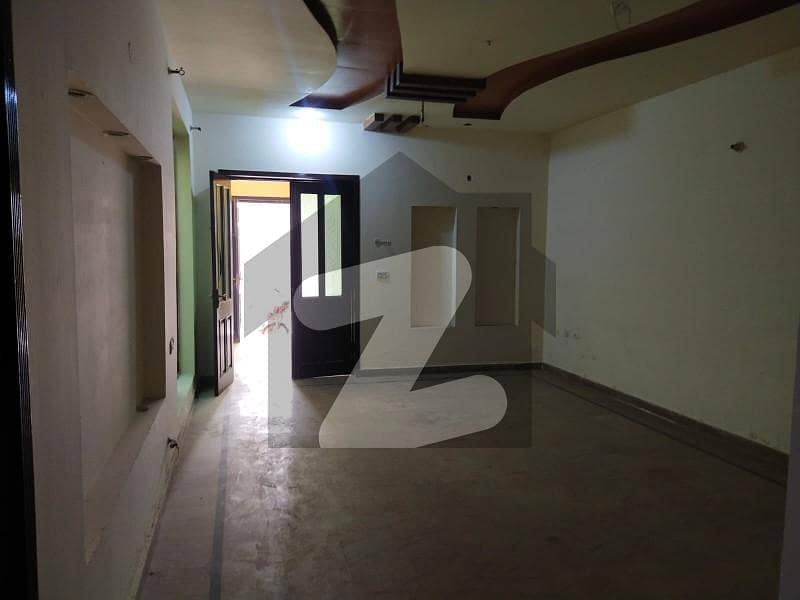 House Is Available For sale In Khayaban Colony
