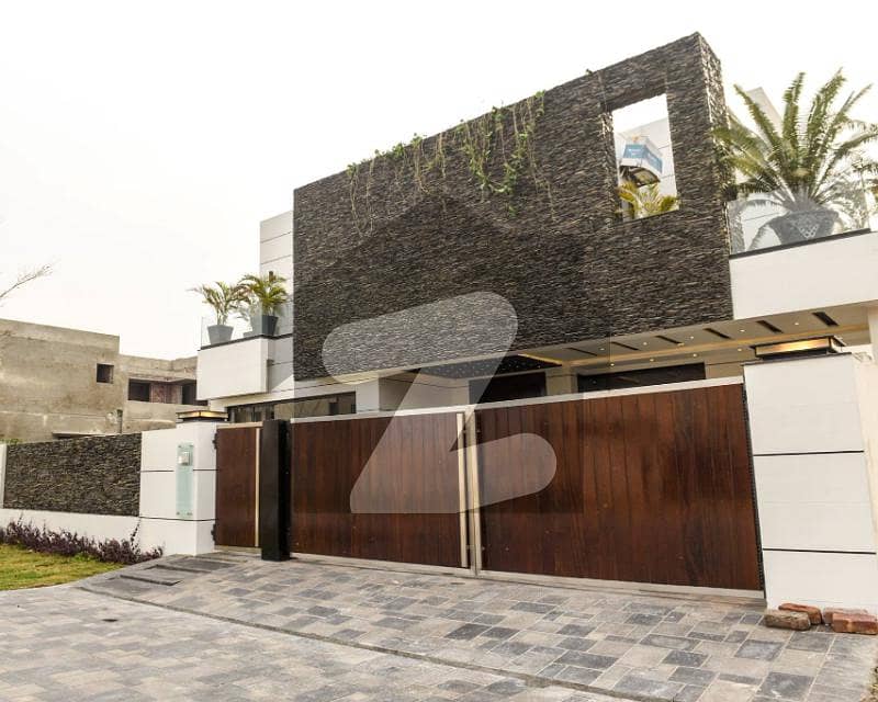 01 Kanal Luxury Lavish Upper Portion Available For Rent In Dha Phase 5