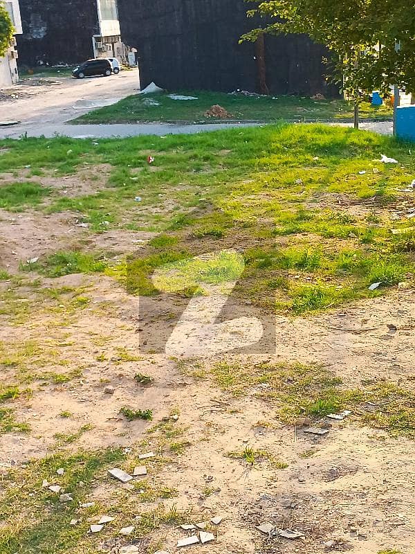 10 Marla plot Available for Sale in Dha phase 5 Islamabad DHA Phase 5