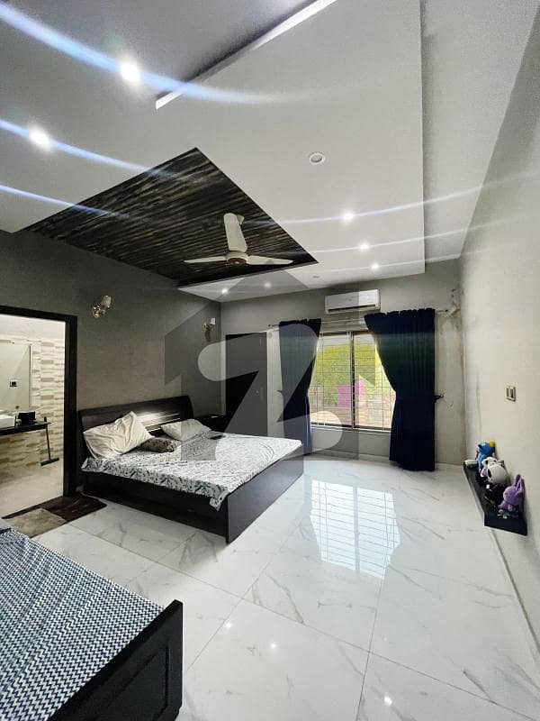 1 KANAL BRAND NEW HOUSE FOR SALE 1 KANAL BRAND NEW HOUSE FOR SALE