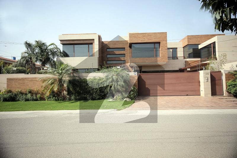 32 Marla Luxurious Furnished Bungalow For Rent In Cantt