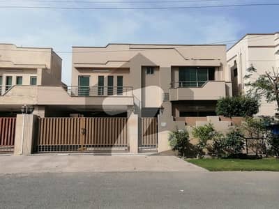Good 10 Marla House For rent In Askari 11 - Sector A