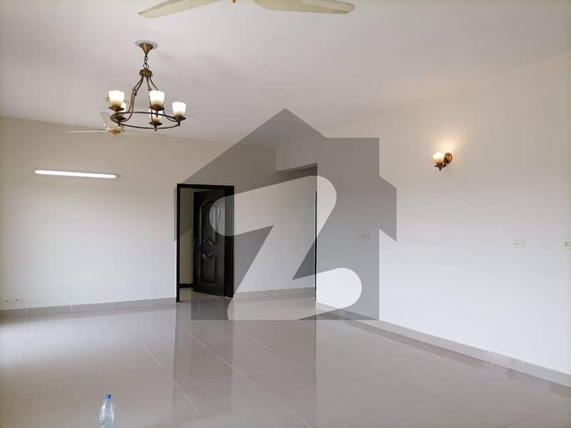 In Askari 11 - Sector B Apartments House For rent Sized 12 Marla