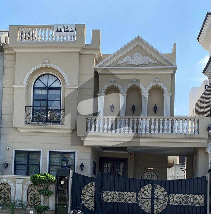 10 Marla Slightly Used House For Sale In Block J Phase 5 Dha Lahore