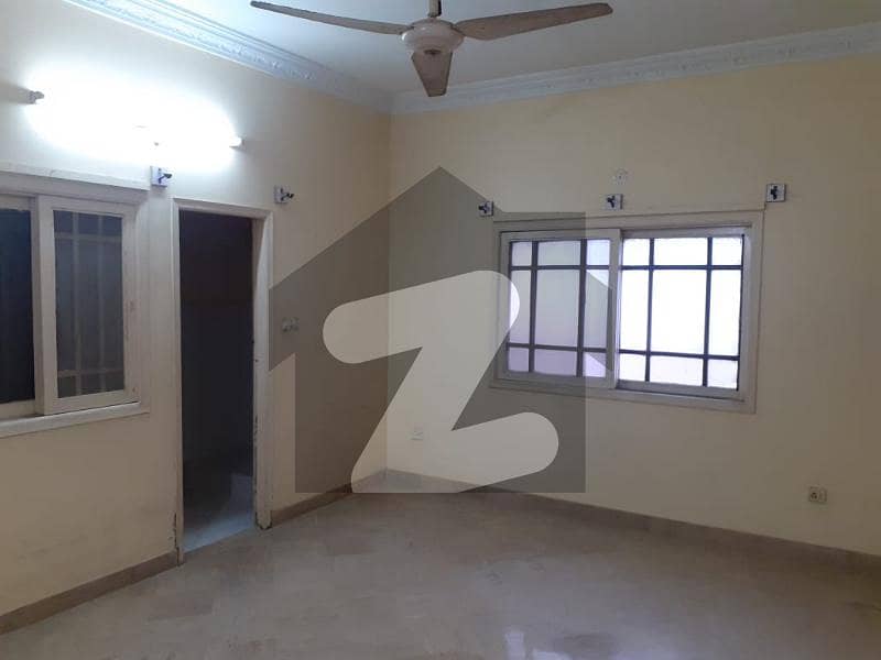 180sq Yd Commercial Portion In G-e-jamal 120sq Yd Ground Floor 2 Bed Attach Bath Drawing Room Tv Lounge Kitchen Marble Floor Line Water Only For Short N Educated Family