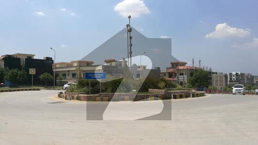5 Marla Plot File Ideally Situated In Bahria Town Phase 8 - Block M