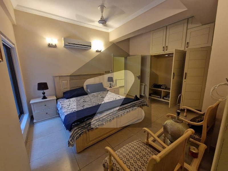 FULLY FURNISHED 2BEDROOM APARTMENT