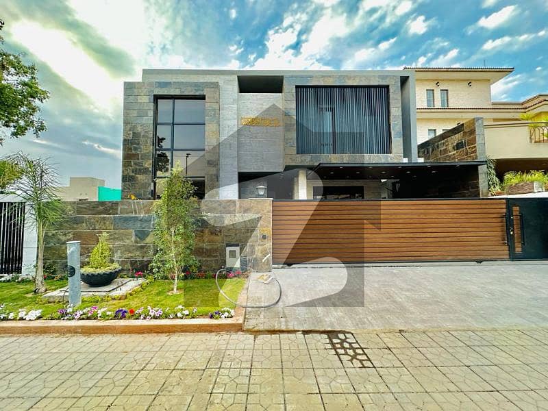 Top Class Construction And Design House For Sale At DHA Phase 2