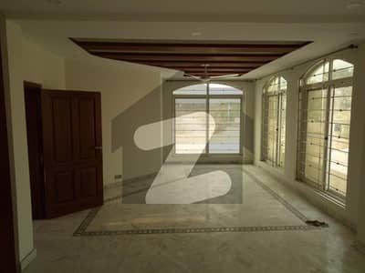 1 Kanal Beautiful Upper Portion With Margalla View Is Available For Rent