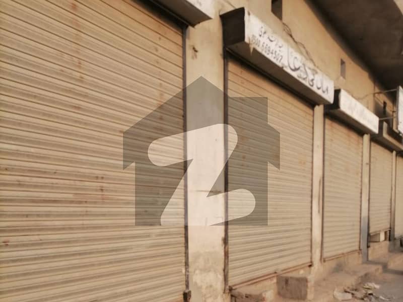جڑانوالہ روڈ فیصل آباد میں 1 مرلہ دکان 46 لاکھ میں برائے فروخت۔