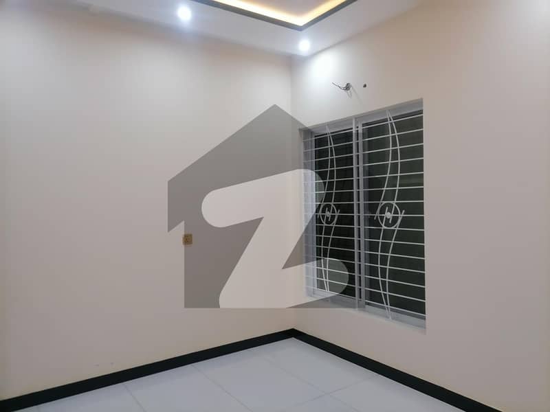 House Of 5 Marla In Johar Town Phase 2 - Block J2 Is Available