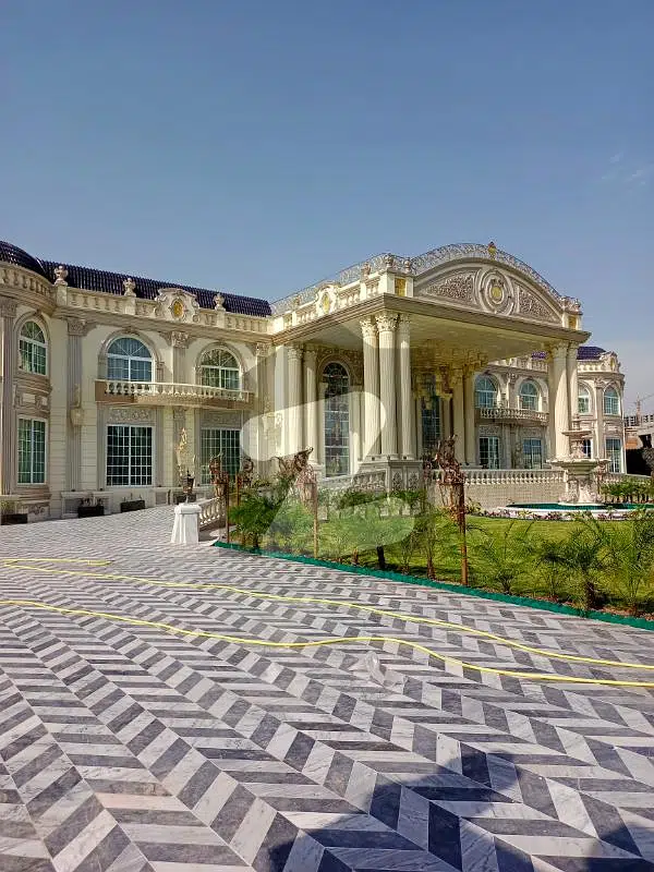 Luxury Palace Farm House Available For Sale In Gulberg Green Islamabad