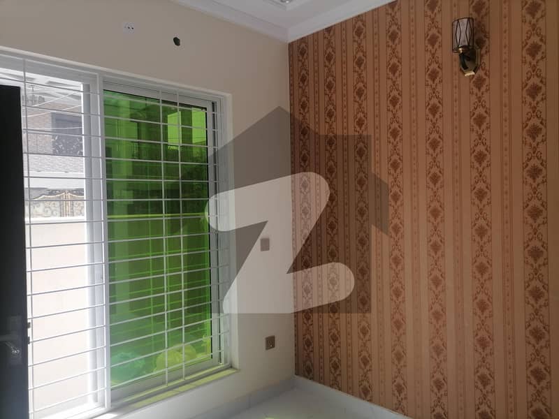 Get This Amazing 5 Marla House Available In Eden Boulevard Housing