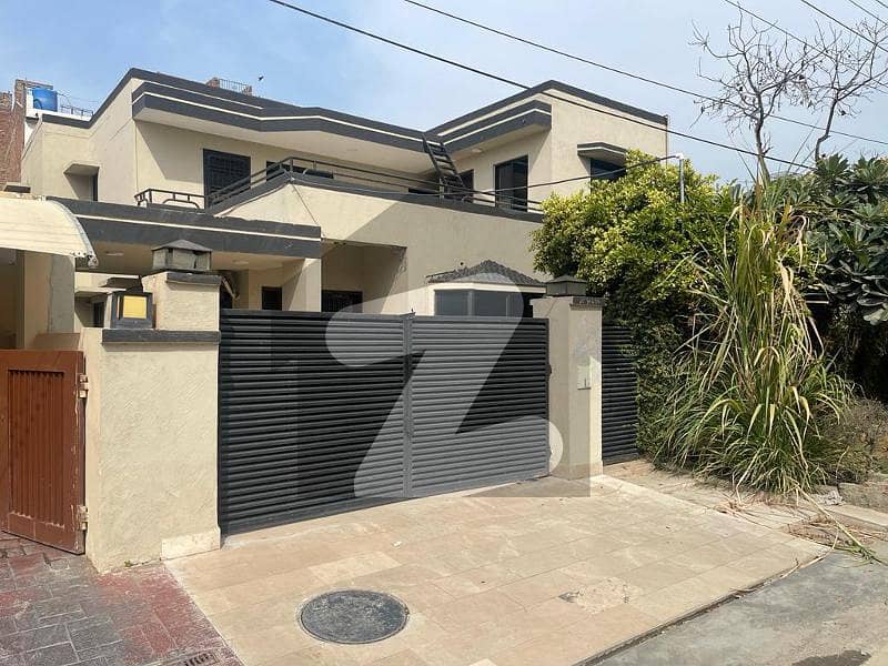 14 Marla House In Falcon Complex Gulberg Lahore PAF Falcon Complex