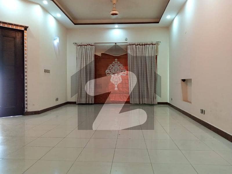 5 MARLA HOUSE FOR RENT IN DHA PHASE 2