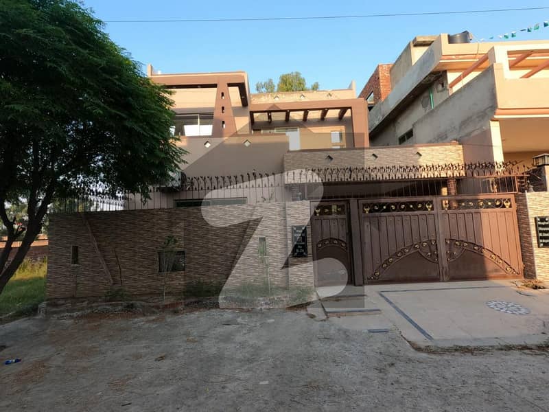 9.5 Marla House In Only Rs. 12,000,000