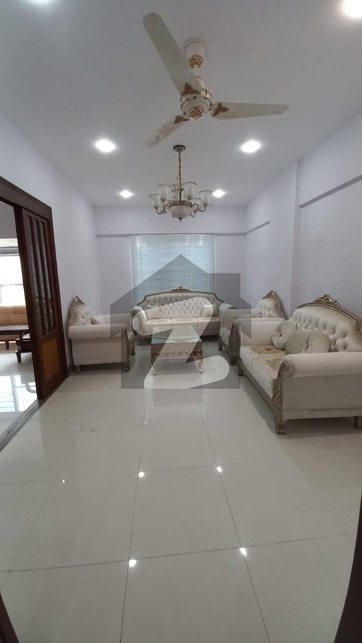 A 1500 Square Feet Flat Located In Clifton - Block 5 Is Available For rent