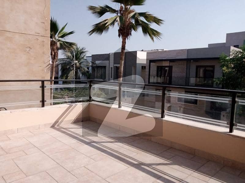 Fully Renovated Outclass House Best In Navy Housing Scheme 4 Bed Big