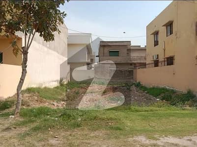10 Marla plot for sale in Architect's Engineer Society Lahore Pakistan