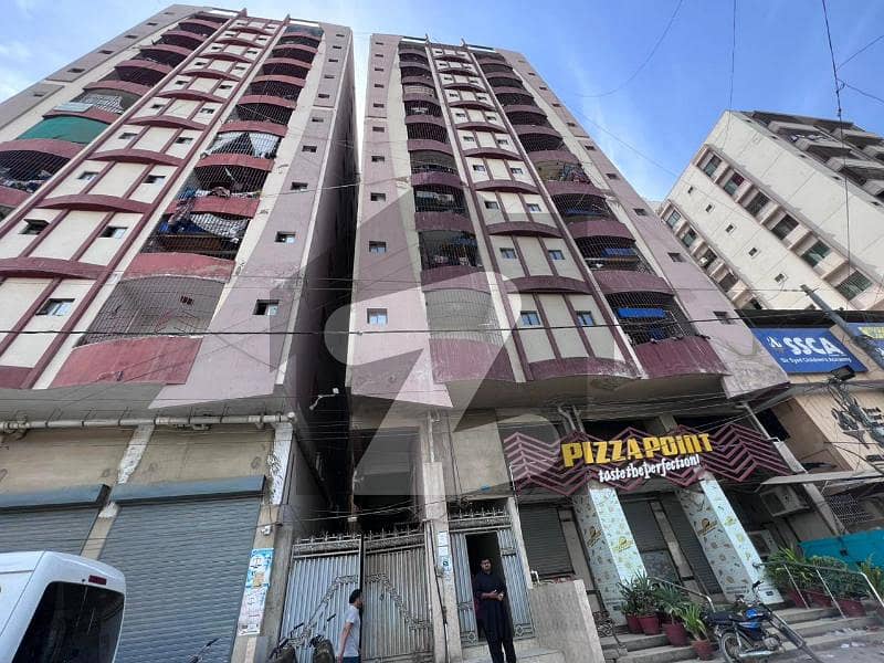 ناظم آباد 3 ناظم آباد,کراچی میں 3 کمروں کا 6 مرلہ فلیٹ 1.45 کروڑ میں برائے فروخت۔ ناظم آباد 3 ناظم آباد,کراچی میں 3 کمروں کا 6 مرلہ فلیٹ 1.45 کروڑ میں برائے فروخت۔