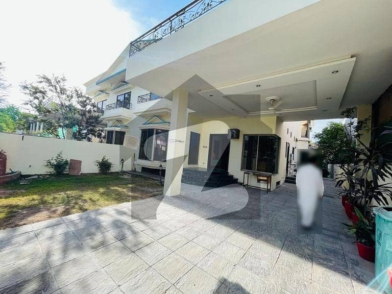New Luxurious House On Extremely prime Location Available For Rent in Islamabad F8, Islamabad