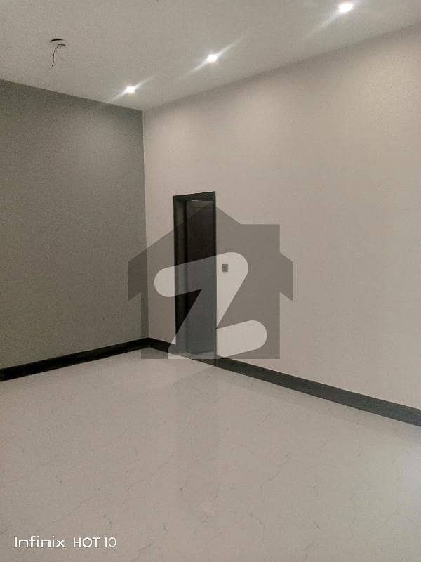 Well Maintained House Available For Genuine Buyer. GulshaneIqbal