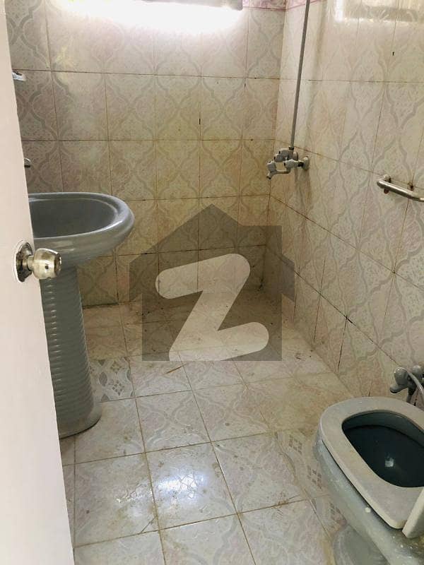 Old house for sale in block n North Nazimabad Block N, North