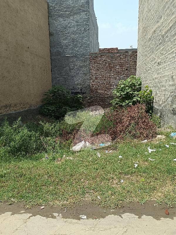 غوث گارڈن - فیز 4 غوث گارڈن لاہور میں 4 مرلہ رہائشی پلاٹ 42 لاکھ میں برائے فروخت۔