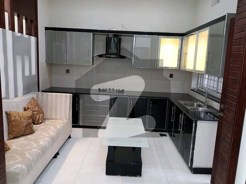 Your Search Ends Right Here With The Beautiful Upper Portion In Madina