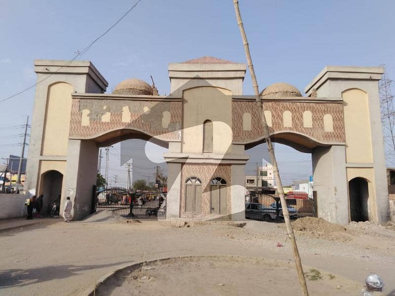 PRIME LOCATED 10 MARLA SINGLE STOREY HOUSE FOR SALE IN E BLOCK Shah