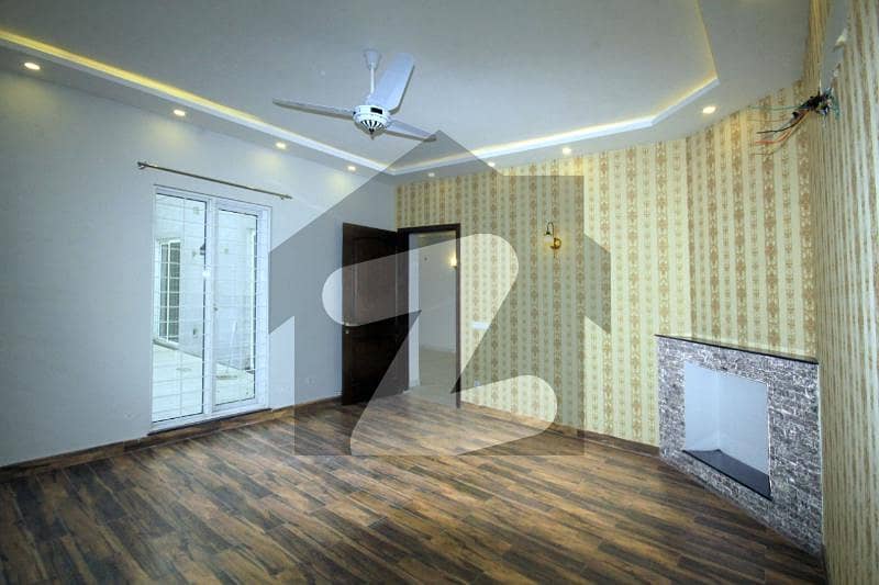 Ideal Location 1 Kanal Upper Portion Available For Rent In DHA Phase 6 B Block