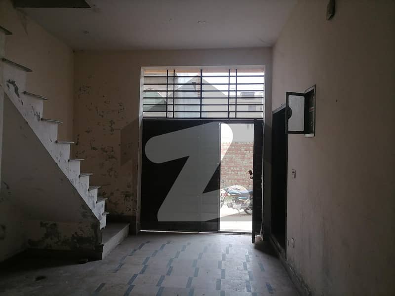 10.75 Marla House In Only Rs. 21,000,000