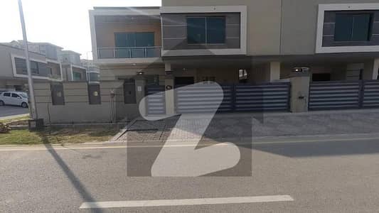 375 Square Yards House In Central Askari 5 - Sector J For Rent