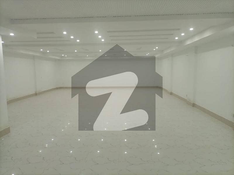 8 Marla Commercial Basement Floor For Rent In Paragon City