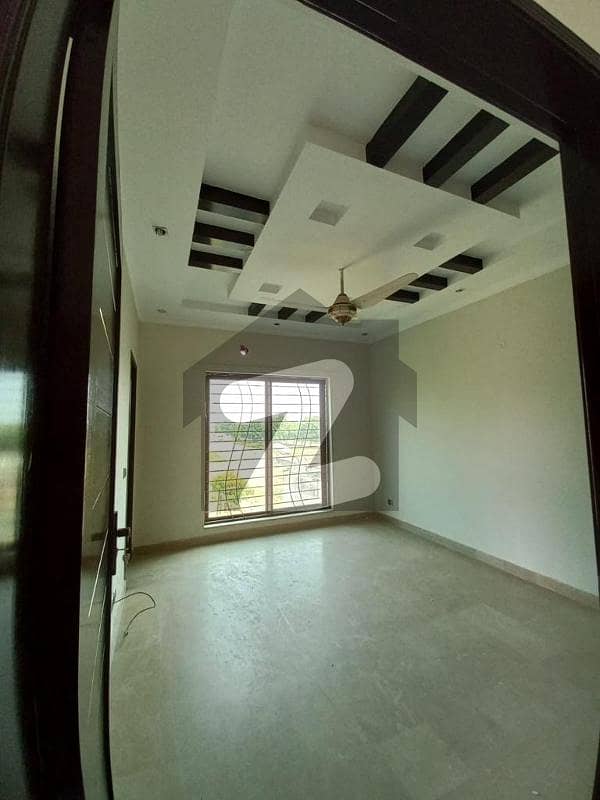 05 Marla Beautiful House Available for Rent At Reasonable Price | DHA Phase 5