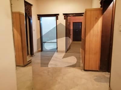 1 Kanal House For Rent