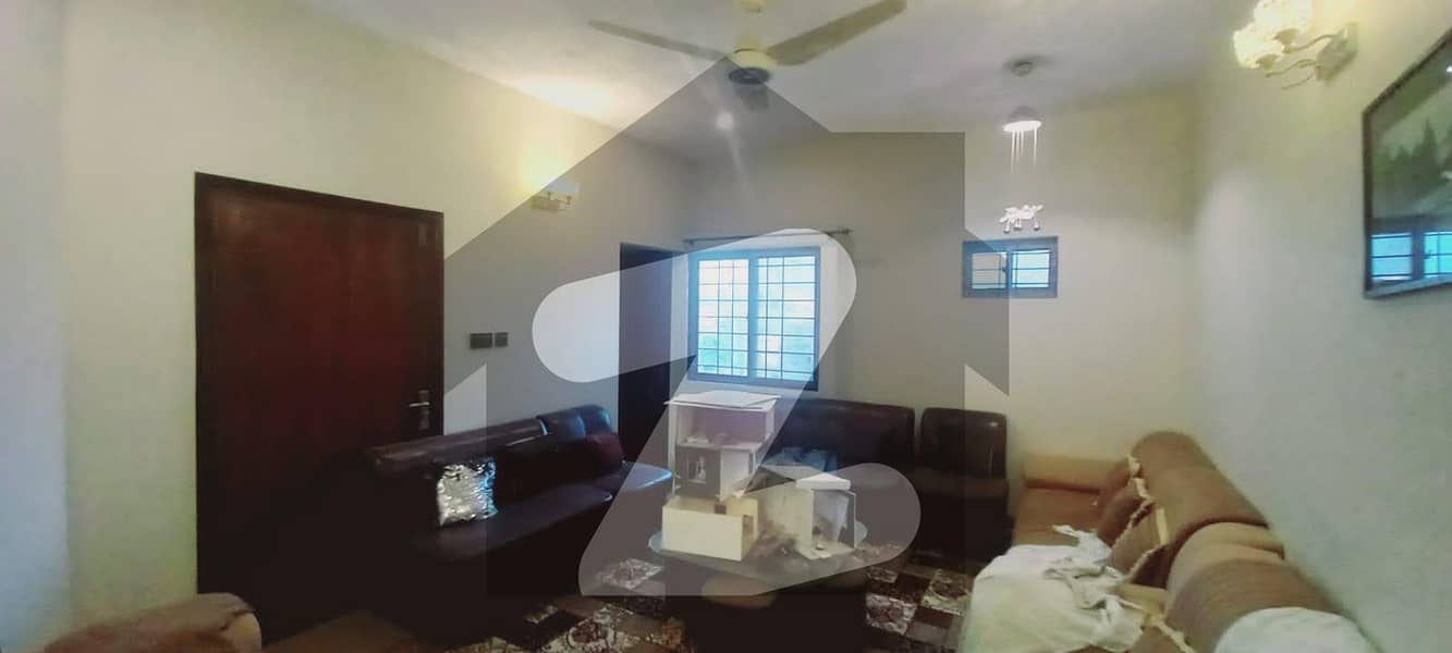 Triple Storey 200 Square Yards House Available In Gulshan-E-Iqbal - Block 11 For Sale