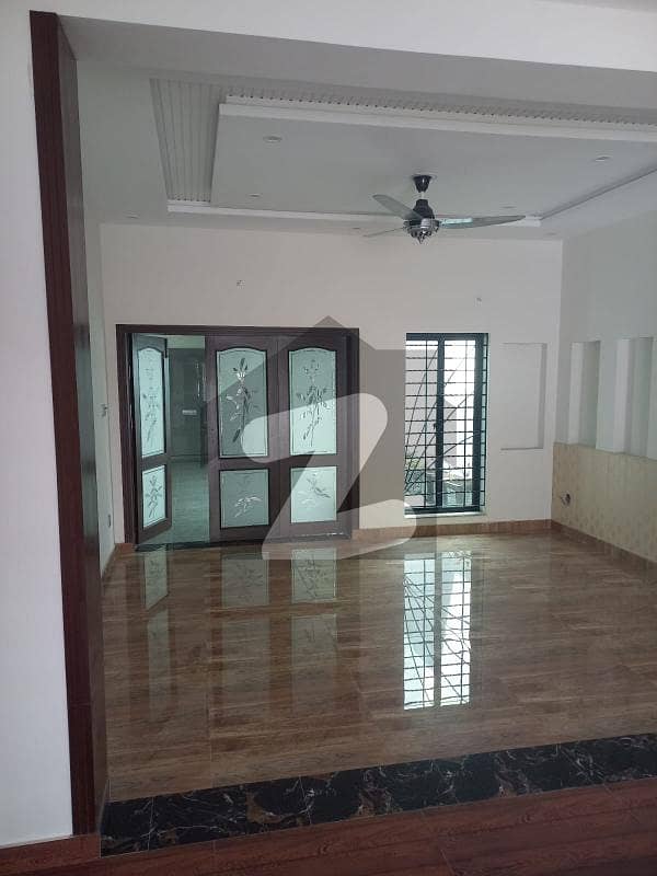 1 kanal double story house for sale in uet housing society